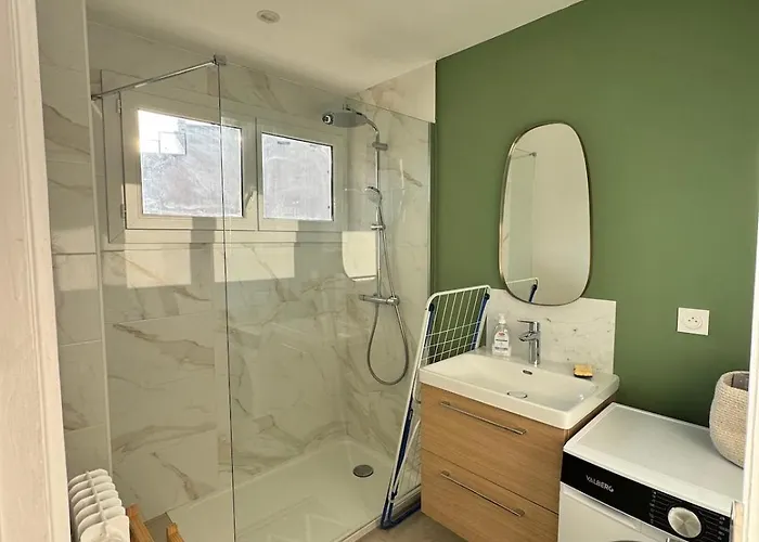 Apartment - Cozy 2 Pieces Proche Antibes